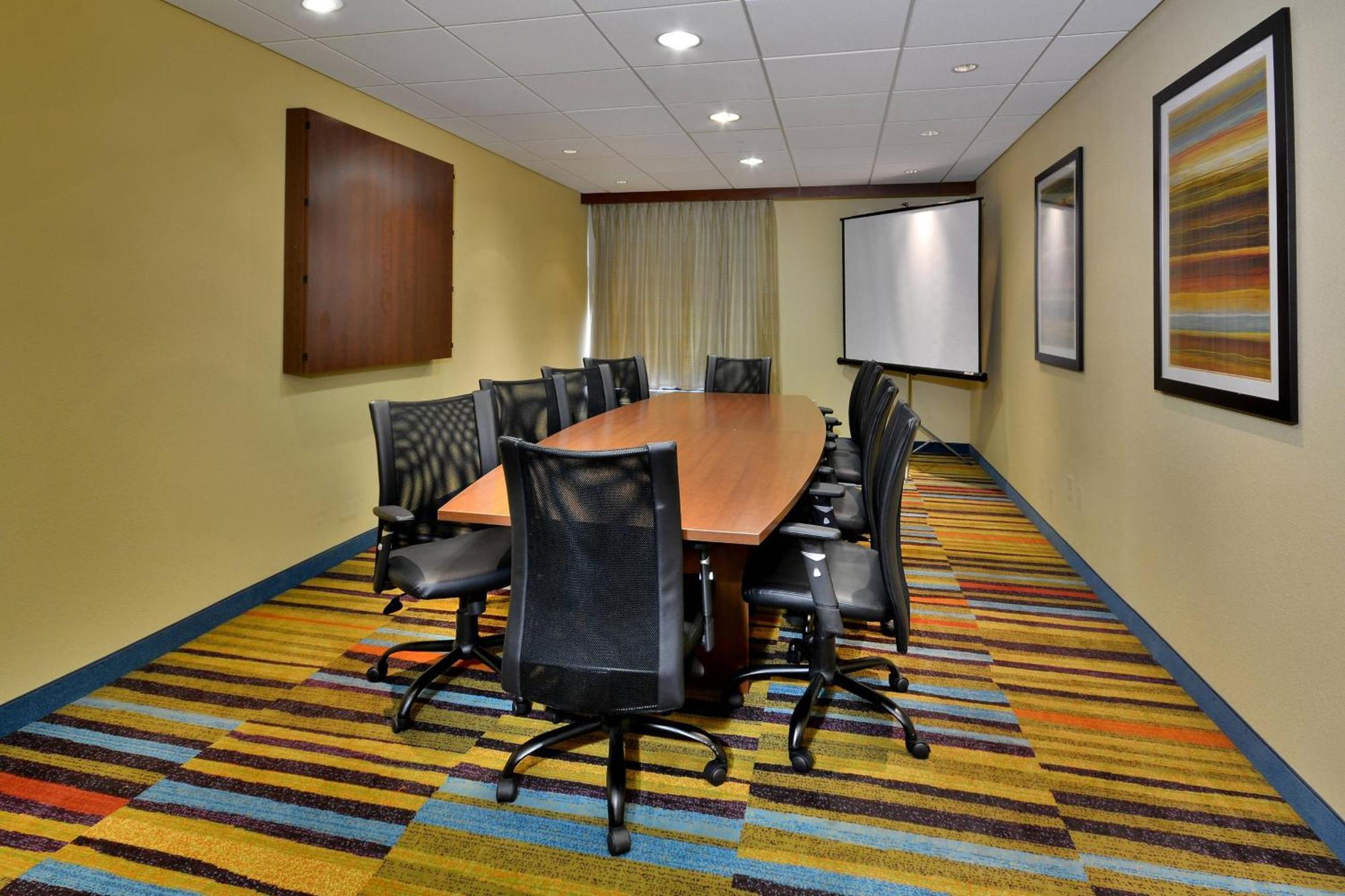 Fairfield Inn And Suites By Marriott Winston Salem/Hanes Exterior photo