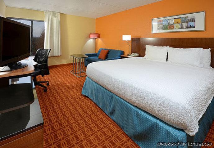 Fairfield Inn And Suites By Marriott Winston Salem/Hanes Exterior photo